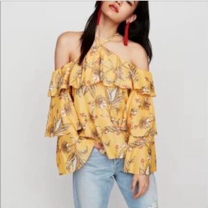 Express Off Shoulder Cropped‎ Floral Yellow Top Sz S Tiered Bell Sleeve Summer